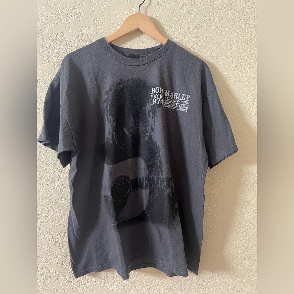 🎸Bob Marley🎸 1974 Graphic Tee - Dark Gray. Size XL - Picture 2 of 6